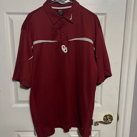 🔥🔥 Vintage Nike OU SOONERS Sphere Dry Performance Polo Shirt - EXCELLENT - XXL - Picture 1 of 10